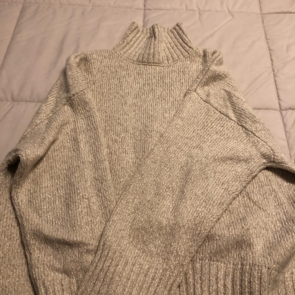 H&M Sweater